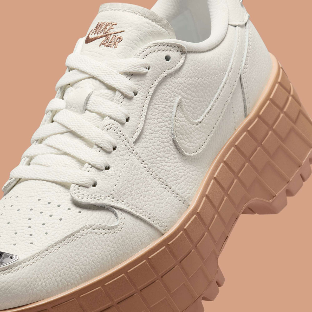 Air Jordan 1 Brooklyn Low White Light Madder Root Metallic Silver Hf3184 101 4