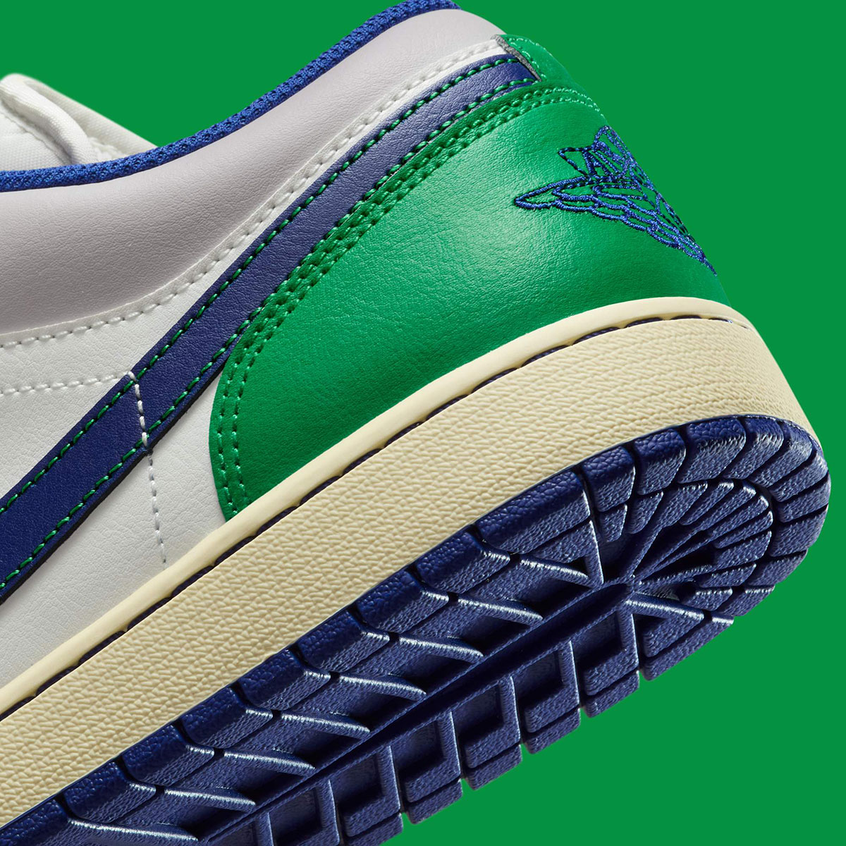 Air Jordan 1 Low Sail Deep Royal Blue Stadium Green Muslin 553558 147 6