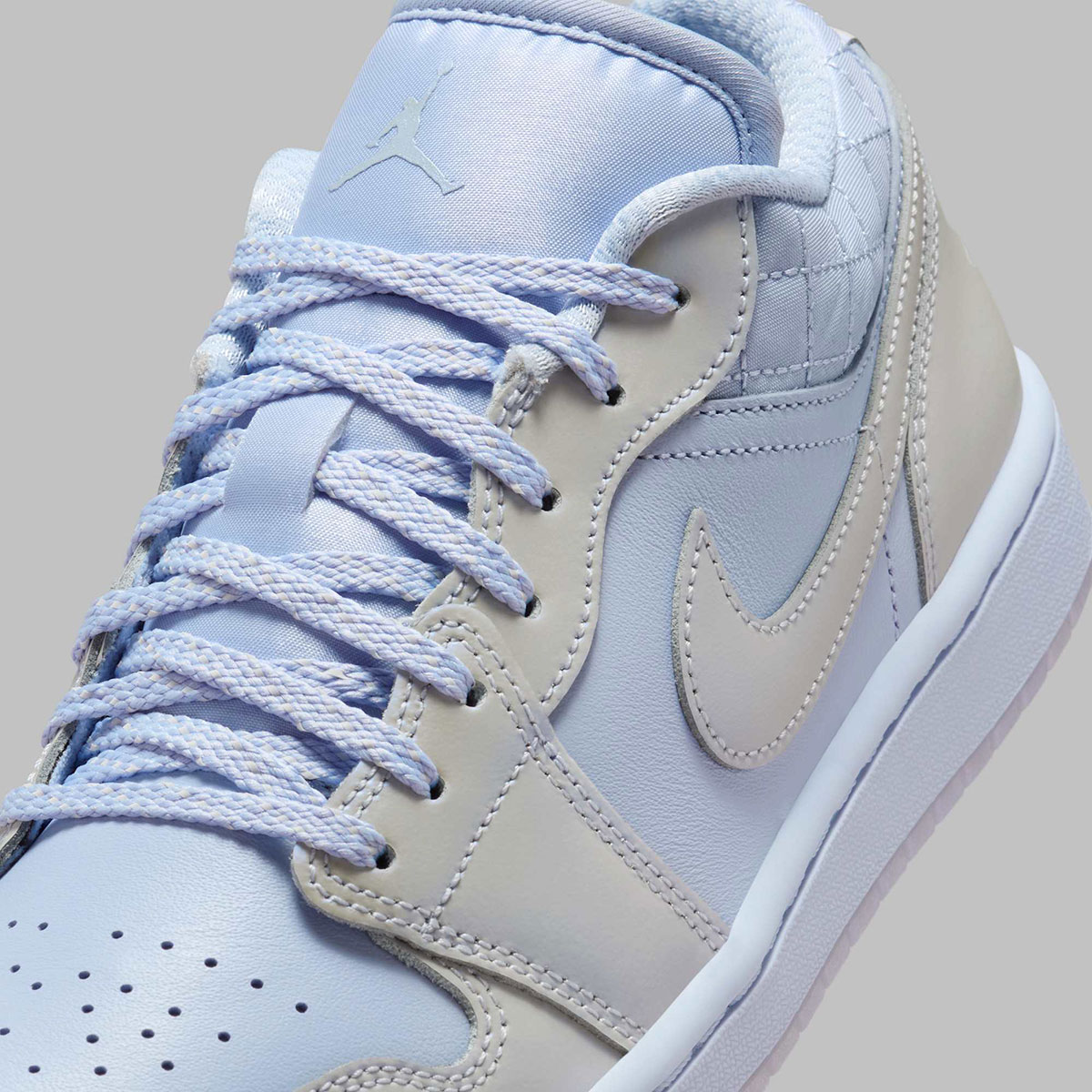 Air Jordan 1 Low Pearlized Quilt Im5129 010 1