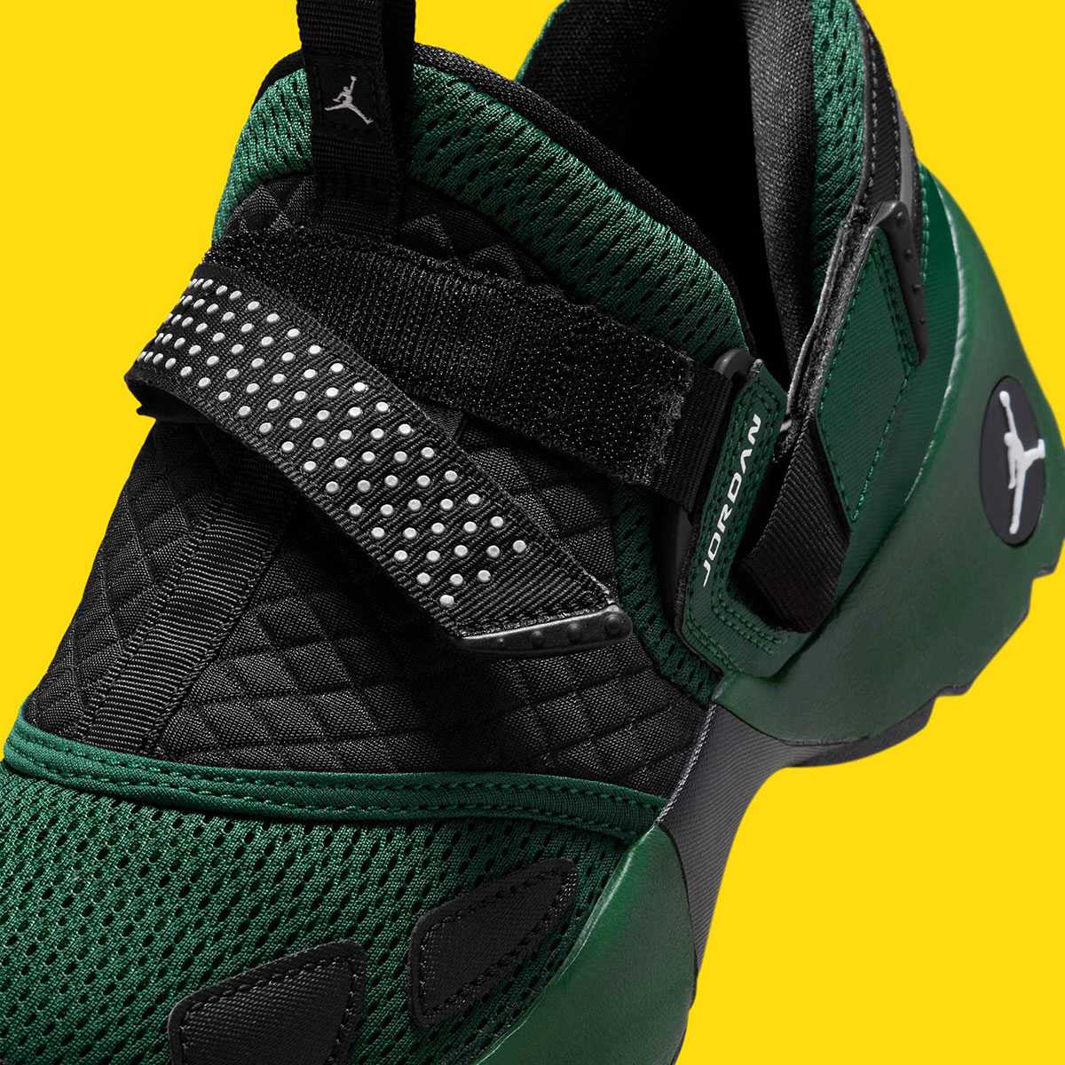 Jordan Trunner Lx Green Black Hq2164 300 4