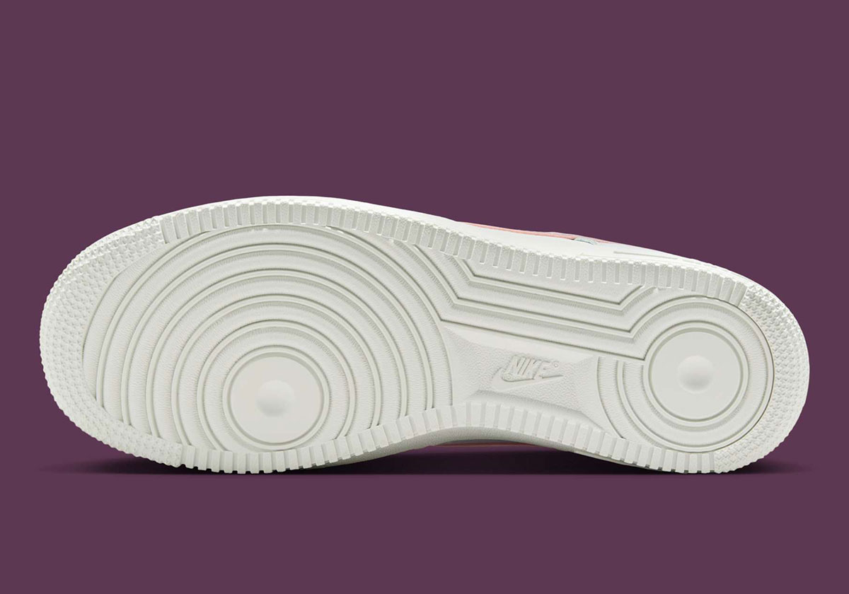 Nike Air Force 1 Low Summit White Plum Chalk Im6024 121 1