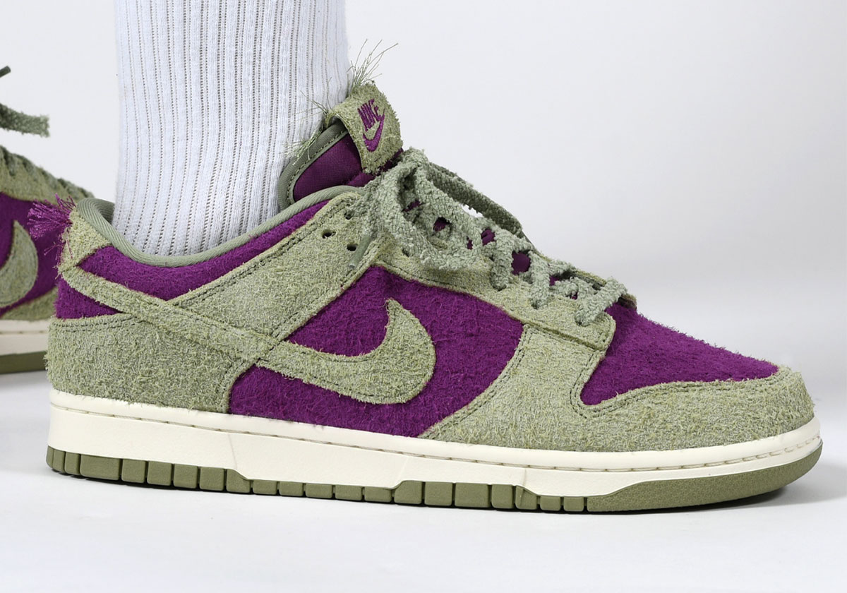 Nike Dunk Low Se Panda Viotech Dusty Olive Pale Ivory Ib2990 500 6