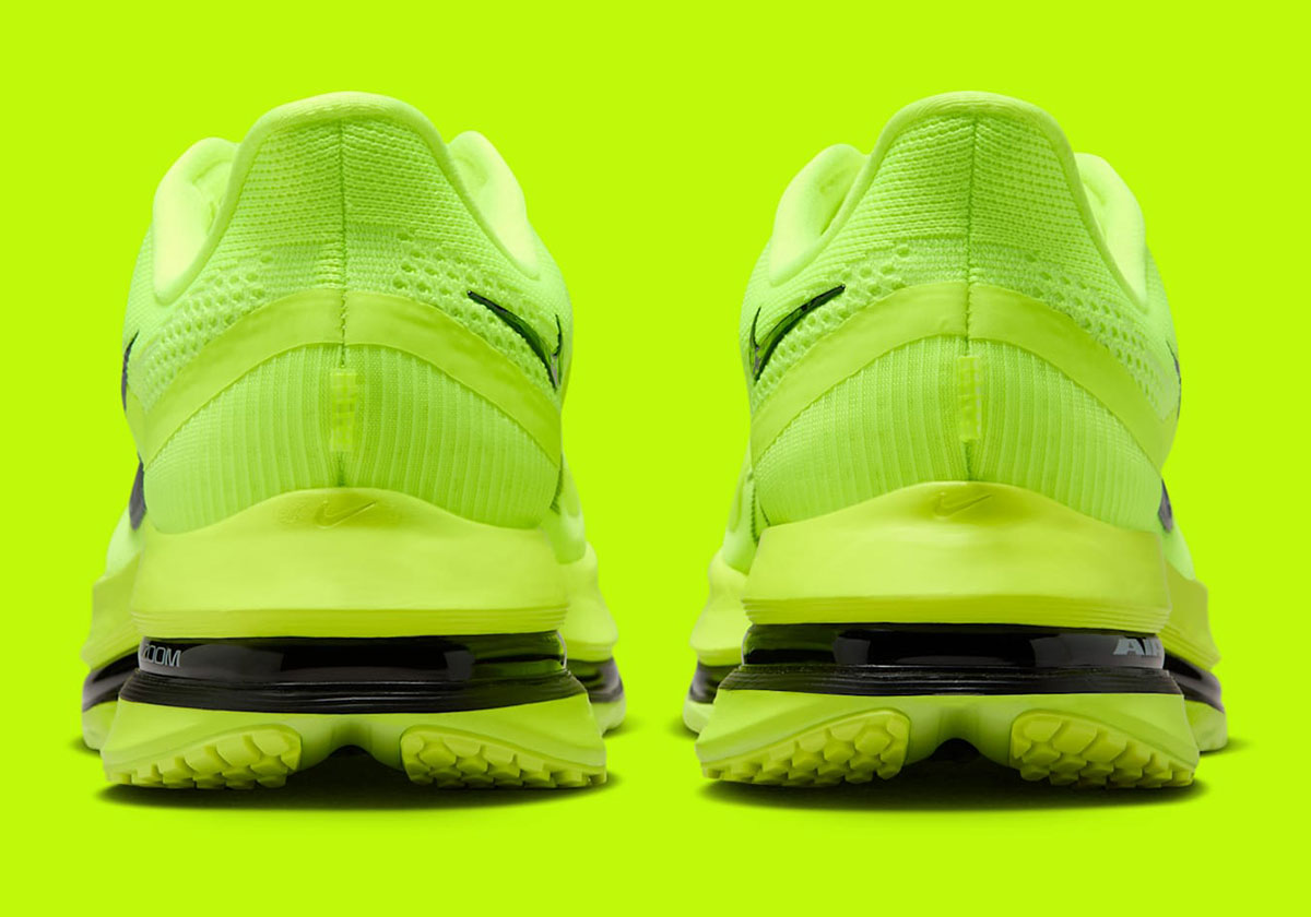 Nike Pegasus Premium Volt Black Hq2592 700 3